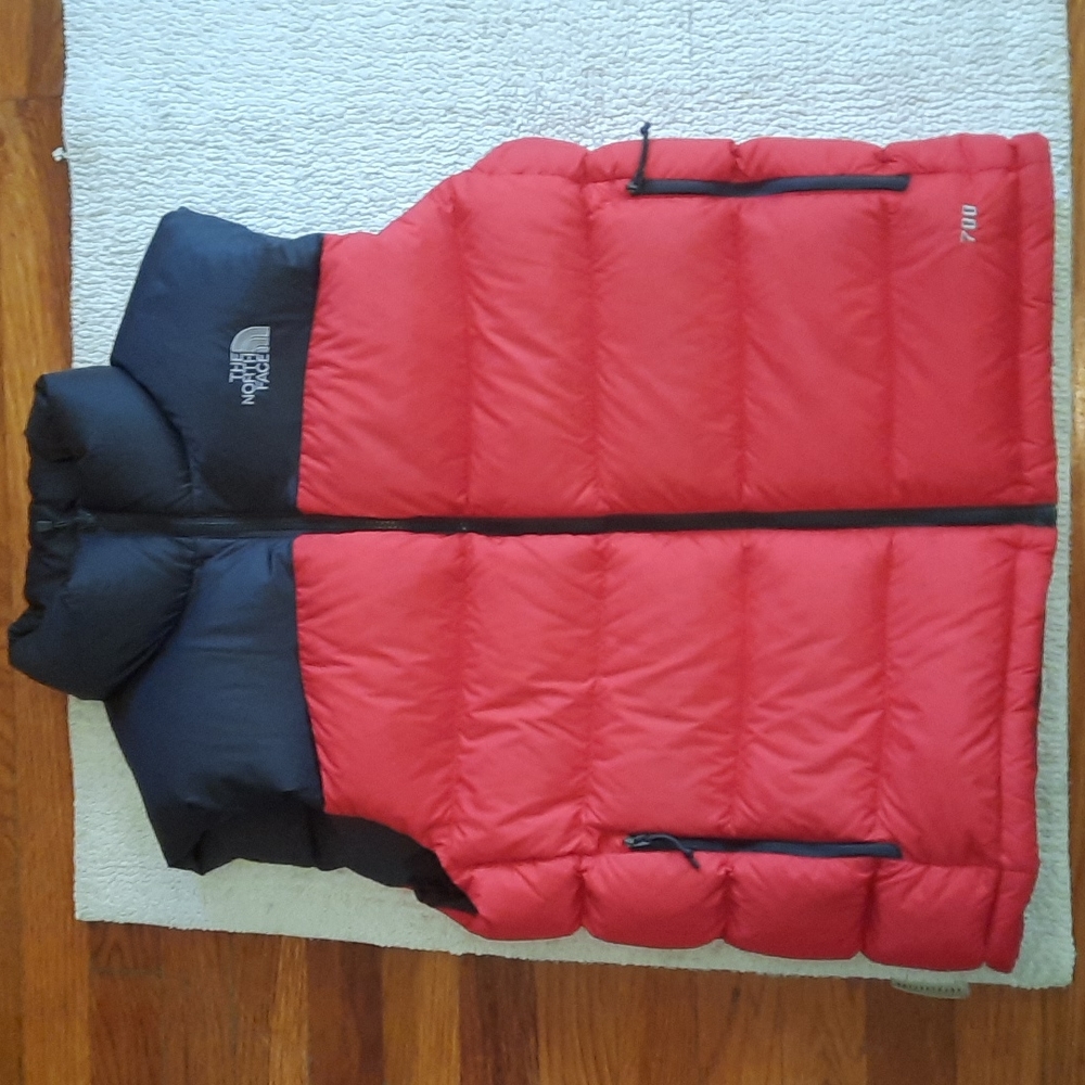 The North Face Puffer Vest Retro Warm 700 Red and Black Size Medium
